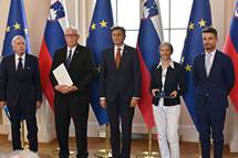 5. 7. 2021, Ljubljana – Predsednik Republike Slovenije Borut Pahor je danes na posebni slovesnosti v Predsedniki palai vroil dravna odlikovanja (Tamino Petelinek)